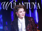 乌兰图雅是如何看待年龄对艺术创作与表演的影响的？