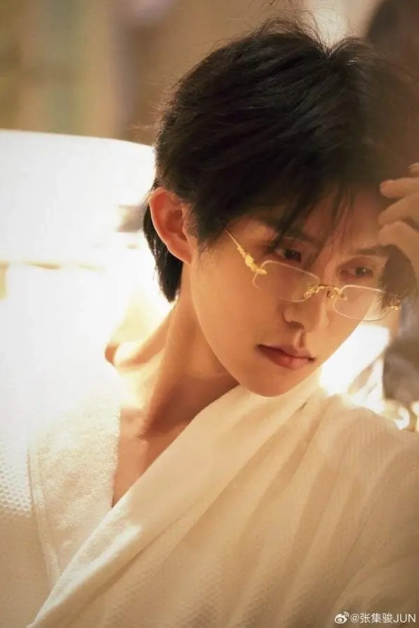 图片来源：微博@张集骏