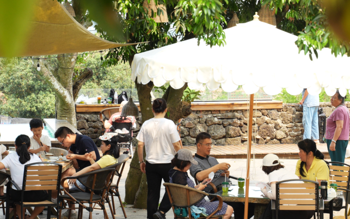 火臻石斛山庄扎岛Sunrise火山餐厅