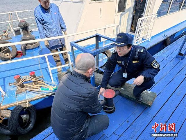 海事部门多措并举，为松花江航运安全畅通奠定基础。哈尔滨海事局 供图