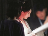 杨幂龚俊祝绪丹《狐妖小红娘》最新路透，杨幂受伤后首次现身横店