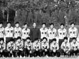 国足冷门前锋:17岁学足球，100米速度11秒，力助辽足10连冠