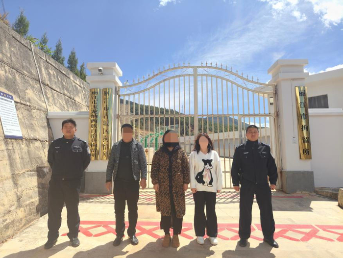 央视新闻 图