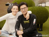 章子怡与小苹果之间跨越血缘的母女关系是如何建立的？