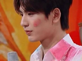 张凌赫金靖亮相好六搞笑互动引爆笑