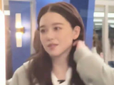 阚清子产后瘦身成浪姐焦点：自律背后的健康争议与审美反思