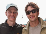 F1冠军拉塞尔现场观战辛纳蒙特卡洛赛