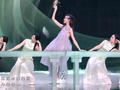 “浪姐”首场公演冲上热搜第一，被指全闭麦对口型