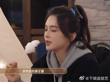 周柯宇做的棉花糖是脆的
