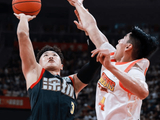 CBA常规赛：深圳马可波罗胜江苏肯帝亚