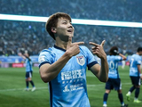 中超大连英博3-0浙江图片分享，先来一波毛伟杰进球庆祝，共22张