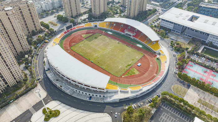 浙江省湖州市，航拍2022杭州亚运会排球项目比赛场馆德清体育中心体育馆。图/IC photo