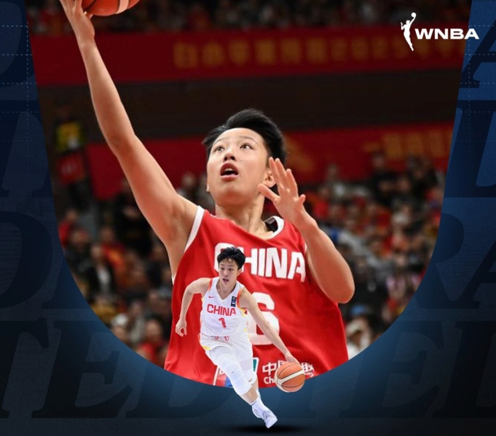 亚特兰大梦想上架冉珂嘉WNBA球衣,官方售价130美元__财经头条__新浪财经
