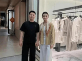 陈亚男晒出与未婚夫的恩爱照片,大衣哥的点评还是挺靠谱_新闻