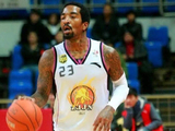 这是JR史密斯，首次让人们见到CBA与NBA差距的一场比赛