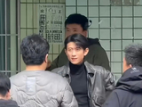 观众对于张一山和李沐宸饰演的年轻版刑警角色有哪些期待与担忧？