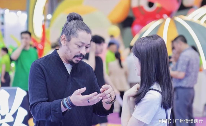 打开网易新闻 查看精彩图片