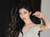 吴映香[巴西籍华裔女歌手，TGG组合成员]