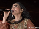 潘越云一首《野百合春天》，歌声动人心弦，让人久久难忘