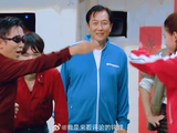 彭昱畅前秒刚夸杨迪玩游戏厉害，下秒就输女人手里，笑疯！