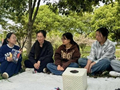 草坪上读《盐铁论》，盲盒里抽“商道锦囊”，大学生这样上“职场课”
