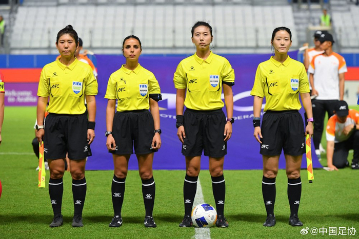 三名中国女裁判将执裁U20亚洲杯决赛，日本对朝鲜
