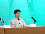 张颂文谈年轻人“迷茫”:做觉得对的事情 不要太在意外界的声音 - 封面新闻