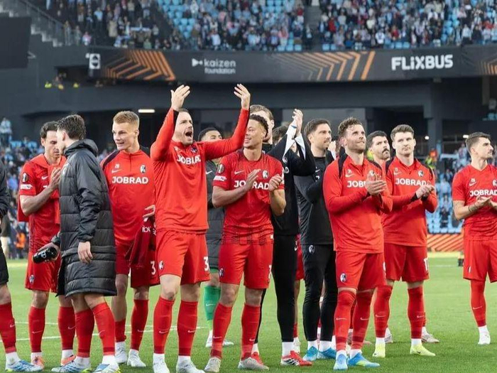  打开网易新闻 查看精彩图片 