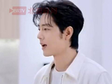 肖战早起第一件事喝温水
