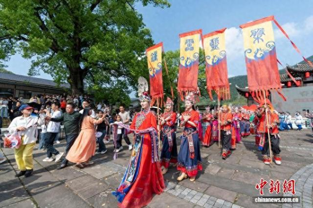 4月18日，活动现场。江峰 摄