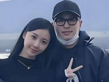 潘玮柏妻子晒瑞士游照，合影胡杏儿戚薇引热议