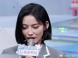 许佳琪读自己的信，也太自恋了，真实又可爱