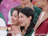 祝绪丹丞磊发糖！磊哥甜蜜送礼，祝祝这也太可爱