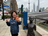 黄晓明晒爸妈旅行照引共鸣，揭秘“让时间变长”的孝心魔法