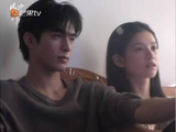宋威龙张婧仪也太有古早氛围感了吧……这组DV花絮每一帧都在钓我