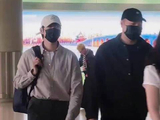 魏大勋北京到达 映入眼帘的就是大长腿 魏大勋这身材比例也太好了