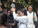 网友大孤山偶遇萧敬腾祈福！