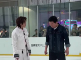 王濛教魏建军滑冰，你的乘风两姐妹曾沛慈和黄灿灿4月21日都上班了，你人呢