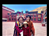 万茜现身萨迦拍摄宣传片，藏地美景气质绝佳