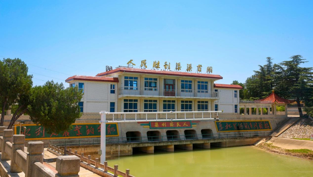 人民胜利渠灌区渠首闸。图源：人民胜利渠保障中心