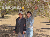 王灿兮否认婆媳不和，晒与杜淳妈妈合影，4岁女儿出镜长得像奶奶