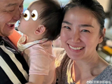 为什么洪小铃和张天霖选择以文字形式分享家庭日常，而不直接晒娃？