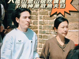 萧敬腾夫妇大孤山祈福,素颜露面不遮痘印,大14岁妻子很宠他!