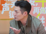 严屹宽称79岁才能退休，请陪伴师带女儿，每个月工资比月嫂贵很多