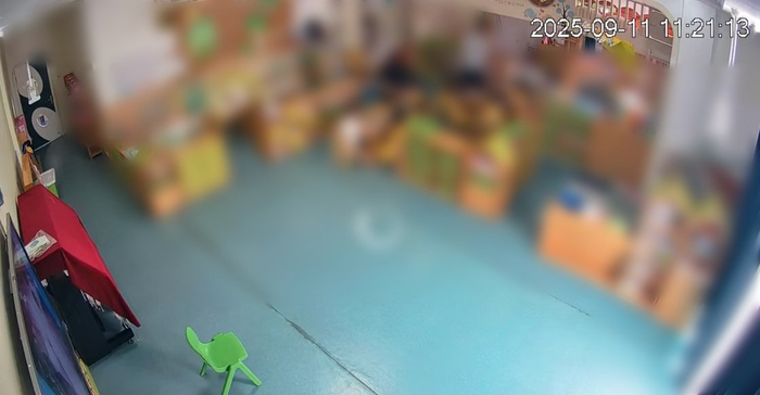 观看监控的家长可以实时看到教室中每一个孩子。 图/受访者提供