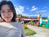 谢依霖透露时代姐妹花仍保持联络 称赞杨幂面冷心善