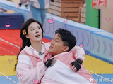 又磕到了！白鹿冲向欧豪怀里，举高高简直甜炸了丨你好星期六