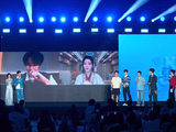 沙溢为张真源庆生，祝福演唱会成功