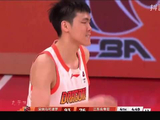 庞峥麟江苏男篮挣扎，贺希宁深圳男篮游刃有余
