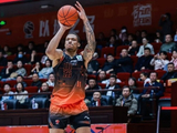 CBA季后赛：辽宁VS山东，广东VS广州，开球时间确定，谁能赢G1